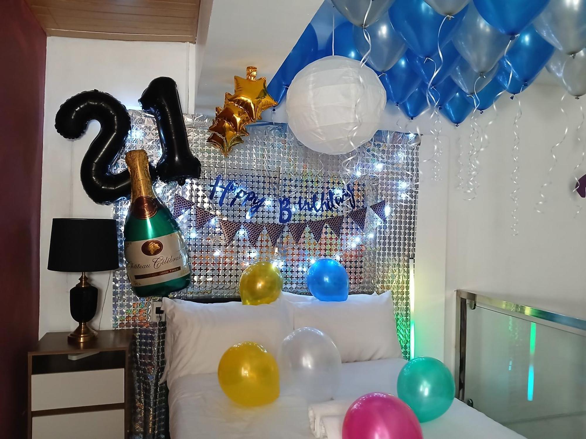 L1 Staycation In Bonifacio Global Manila