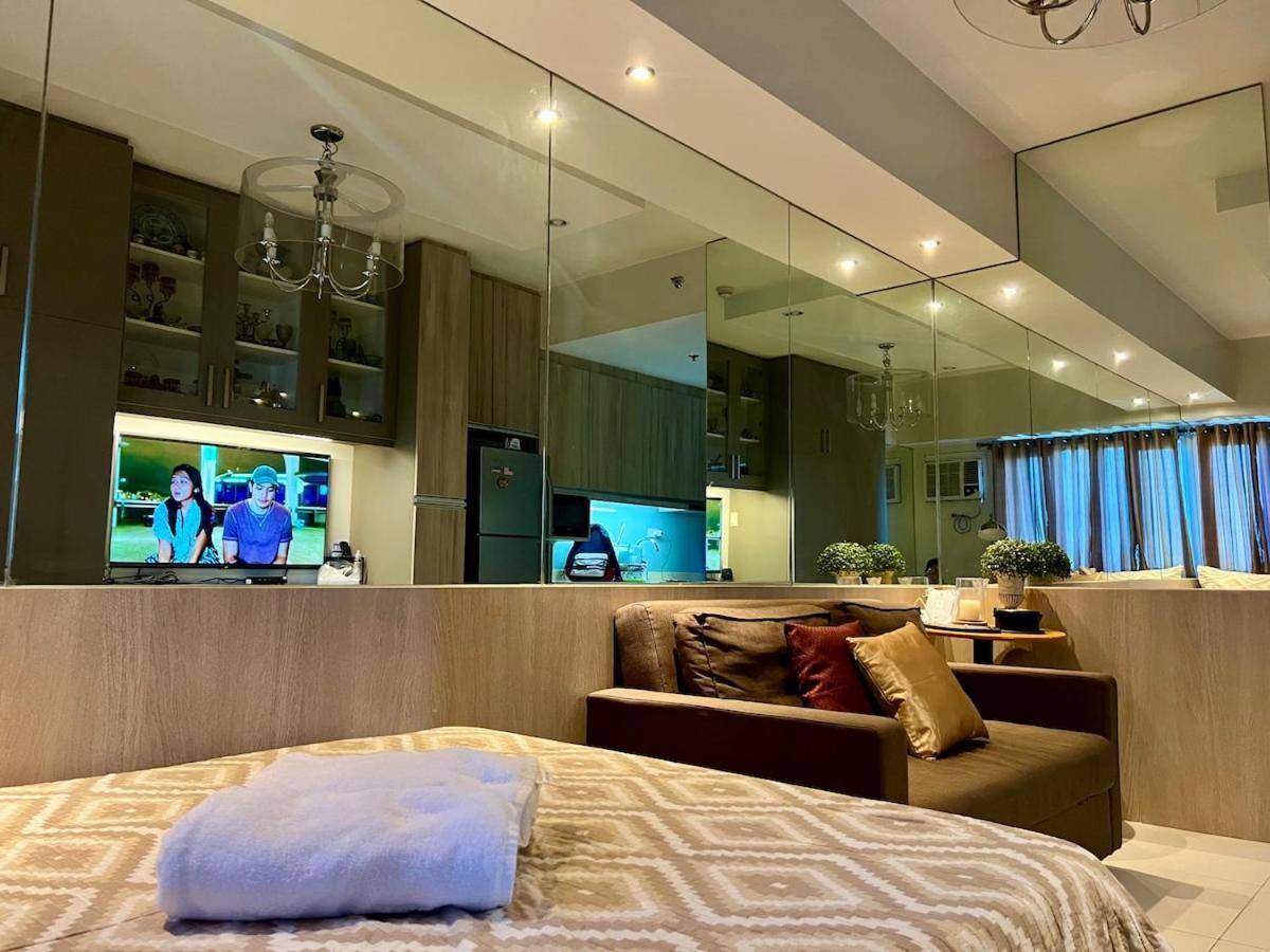 Modern Comfort Living! Netflix Ready Apartment *
