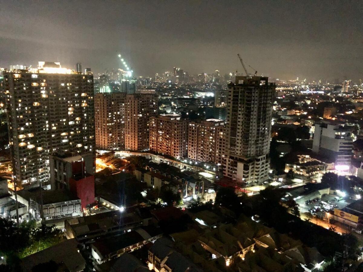 Apartment Modern Comfort Living! Netflix Ready Manila