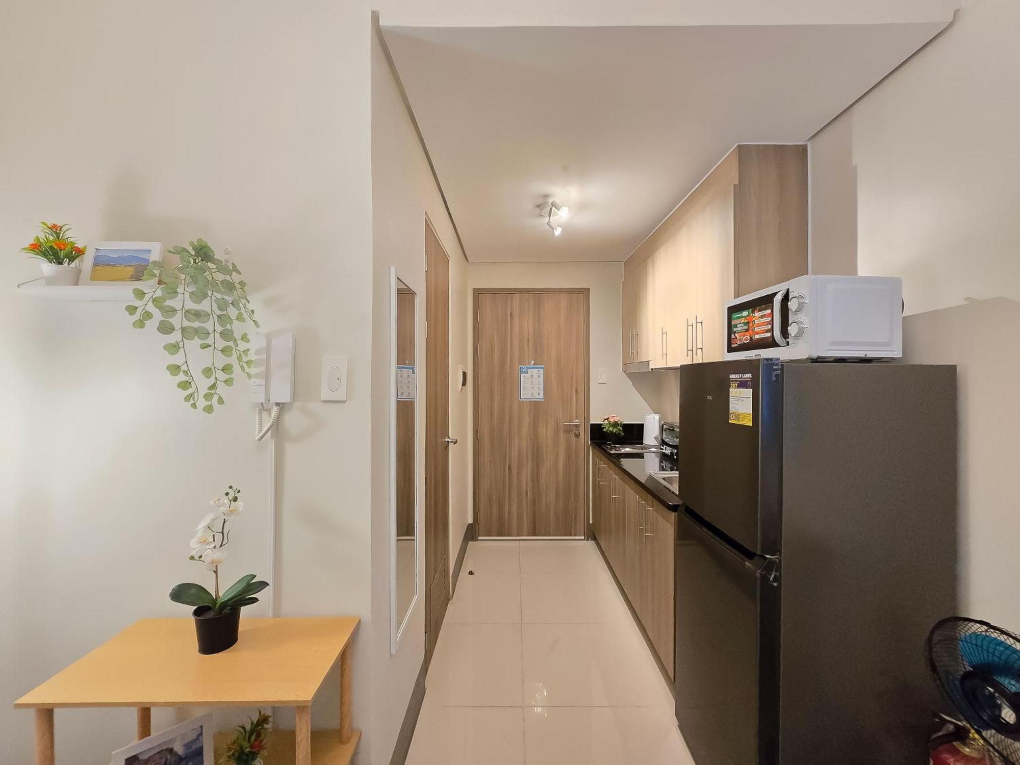 1br Unit Condotel W Balcony Fame Residences #fm64