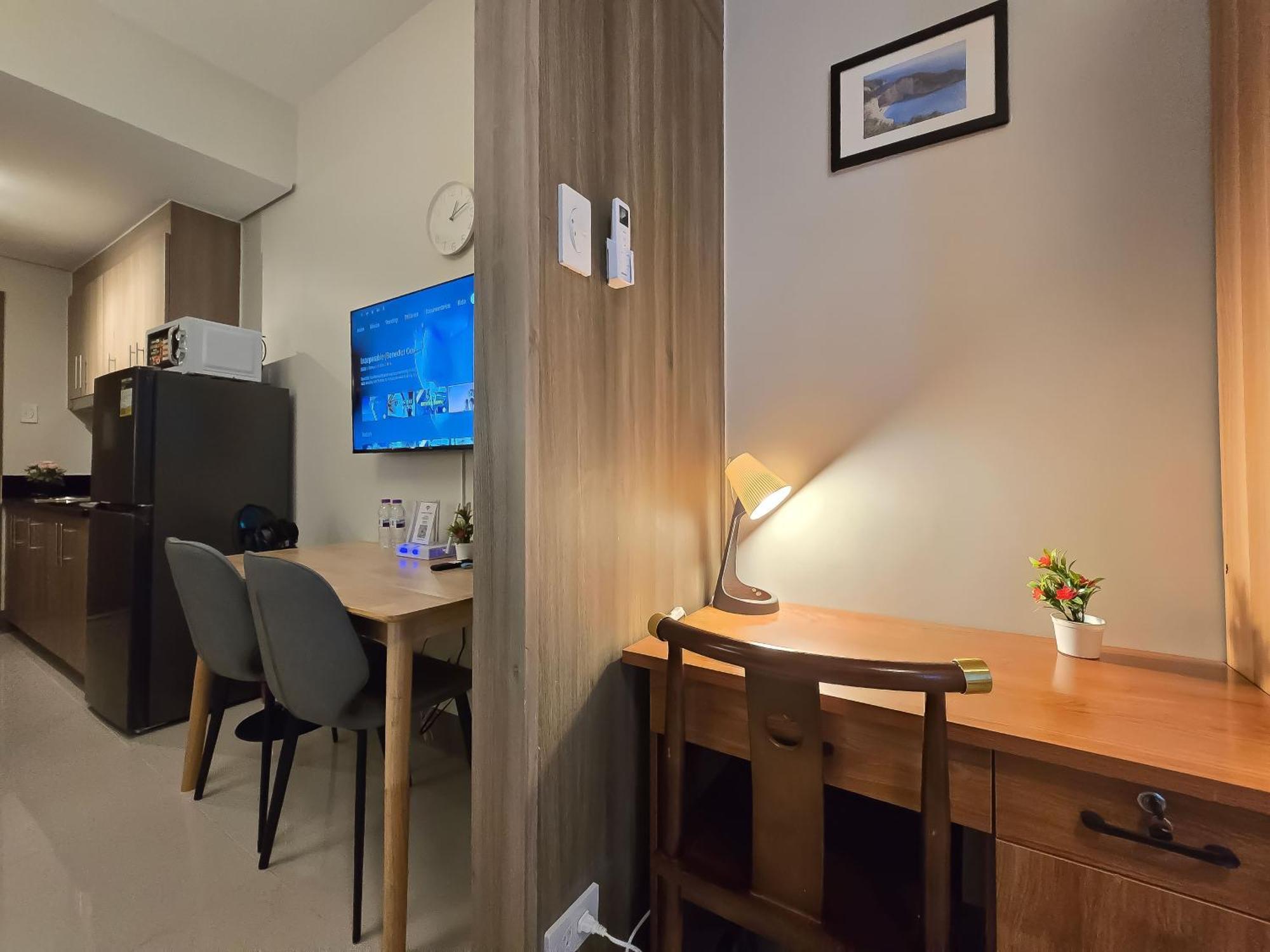 Hotel 1br Unit Condotel W Balcony Fame Residences #fm64 5*