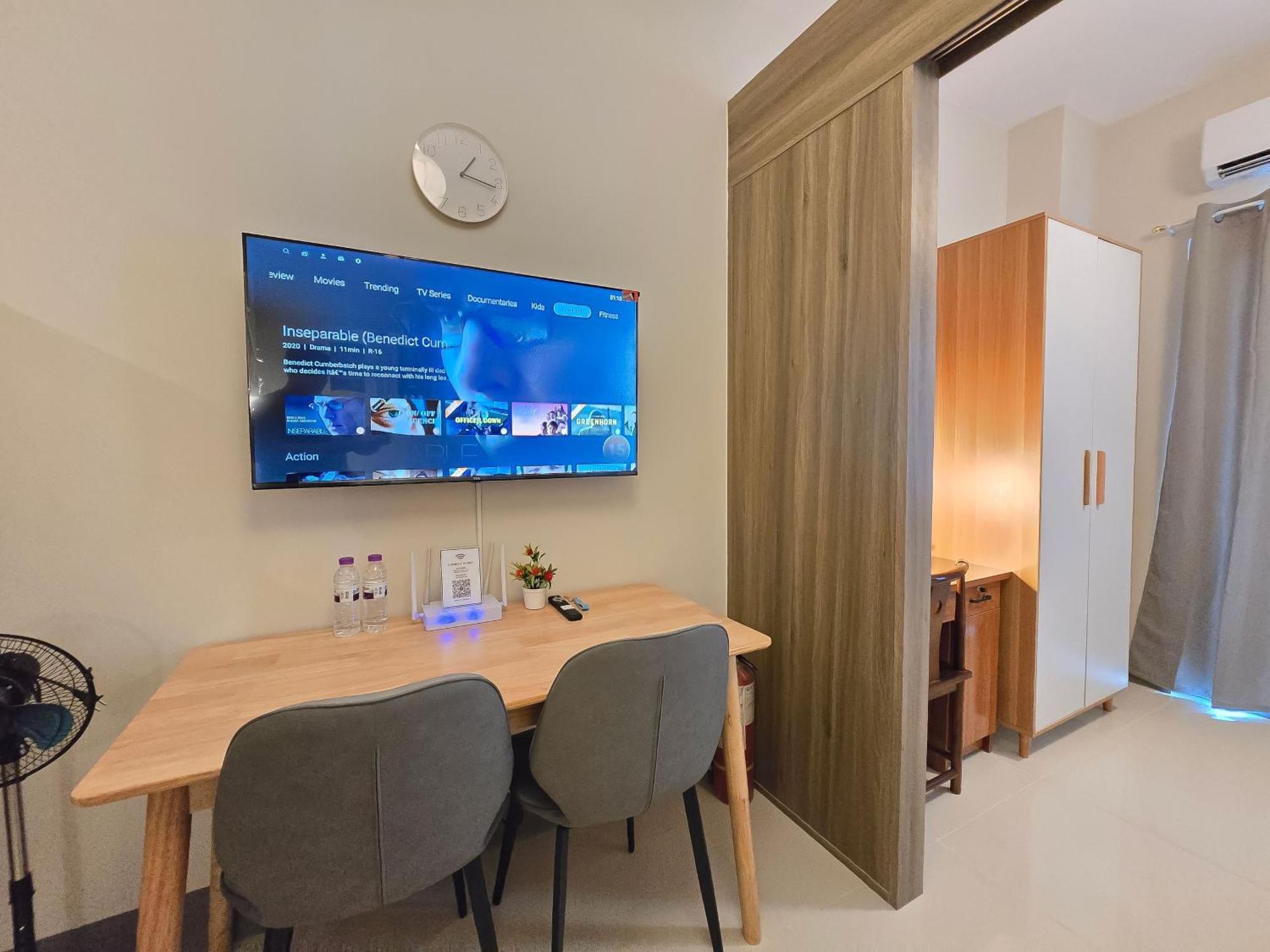 1br Unit Condotel W Balcony Fame Residences #fm64 Hotel