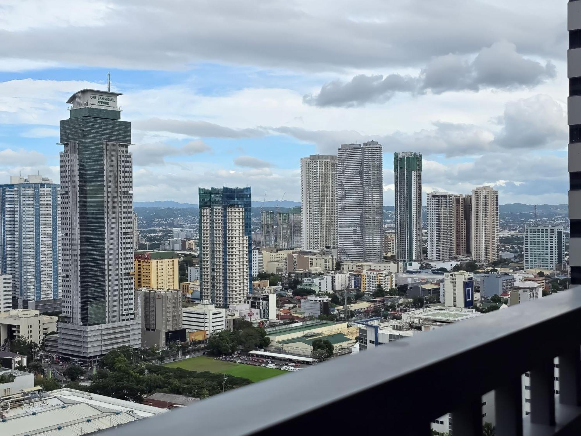 Hotel 1br Unit Condotel W Balcony Fame Residences #fm64
