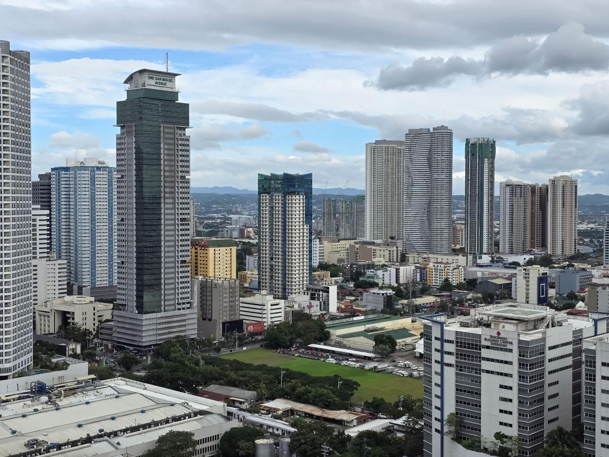 1br Unit Condotel W Balcony Fame Residences #fm64 Hotel Manila