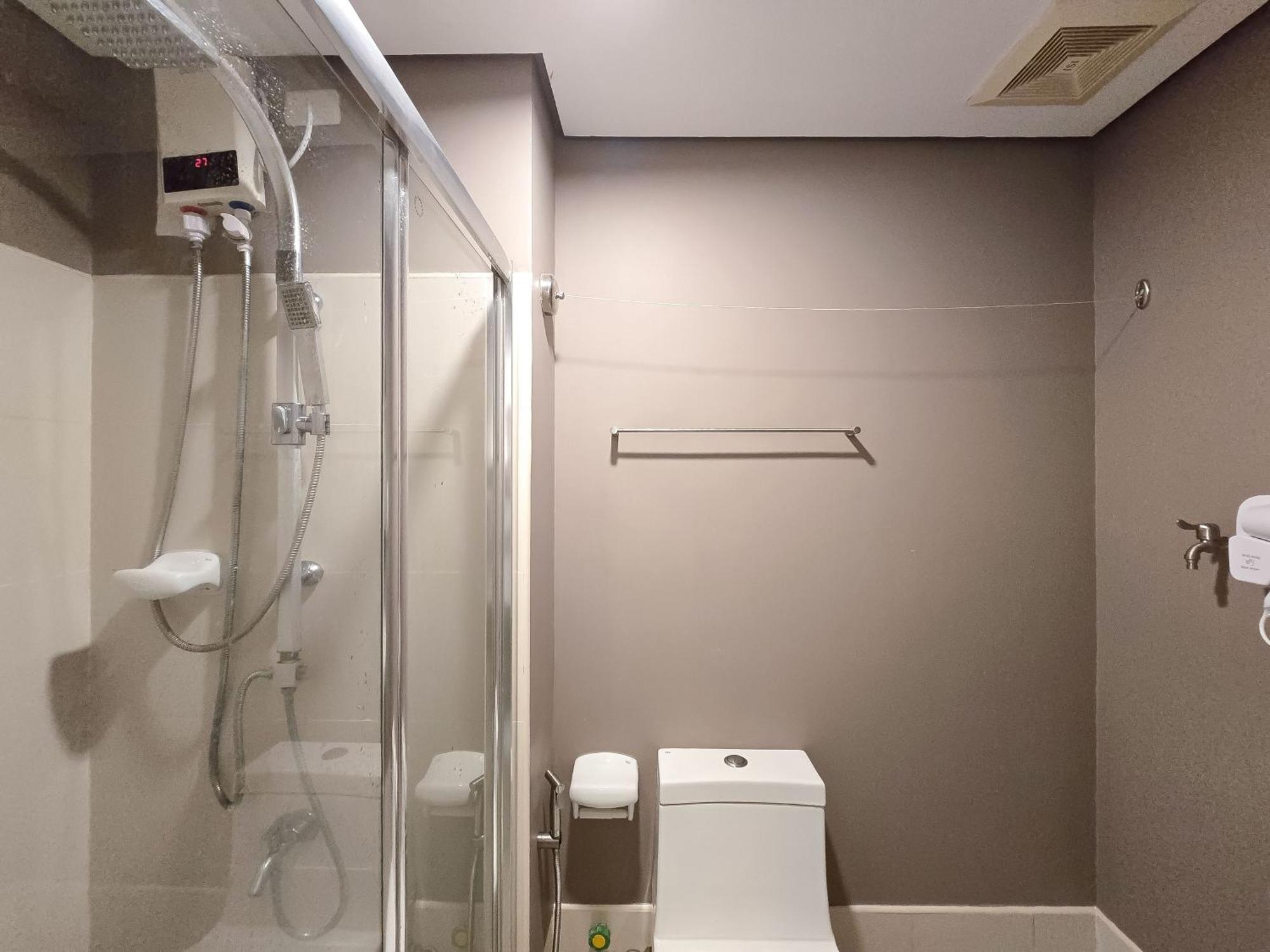 1br Condotel W Balcony Sm Light Residences #lt13 Hotel