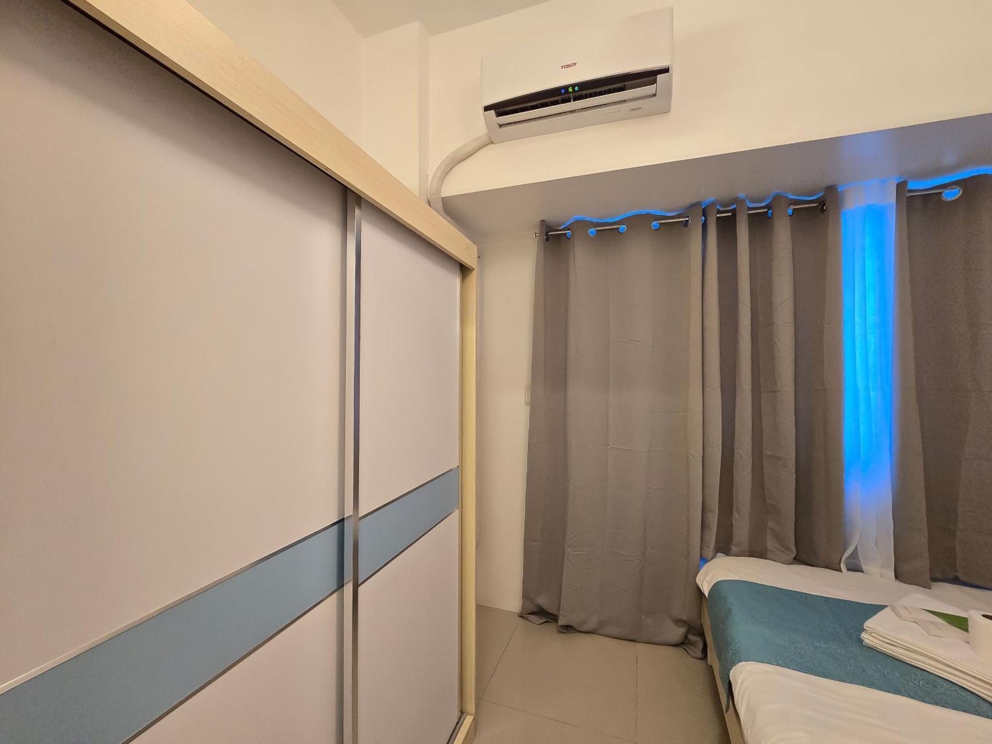1br Condotel W Balcony Sm Light Residences #lt12 Hotel Manila