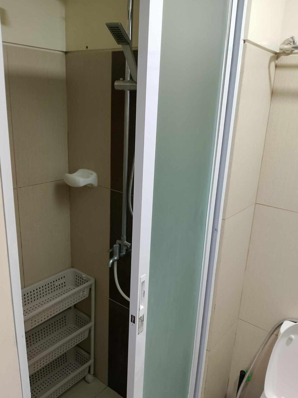 Apartment Affordable Unit Near Moa Walking Distance To Picc Manila
