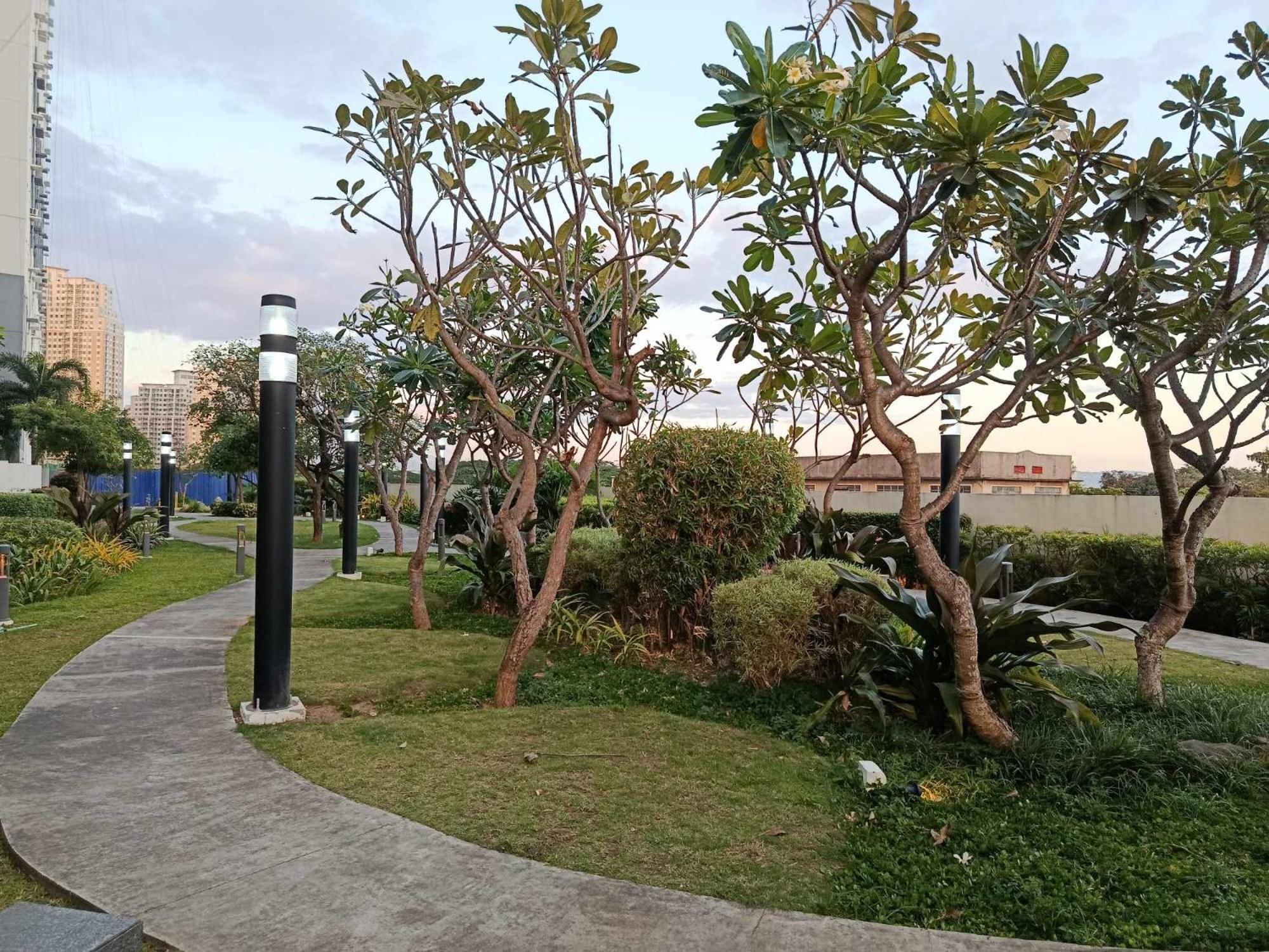 Apartment Spacious Staycation In Pasig Urban Metro Escape Manila