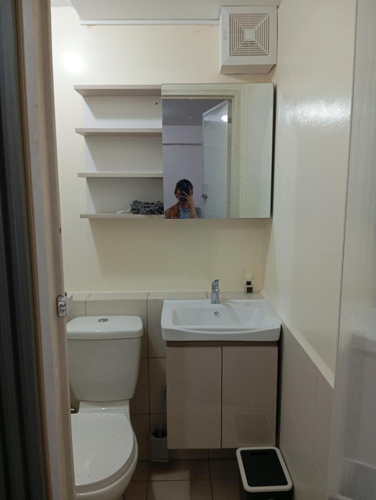 The Cozy Deca * Manila