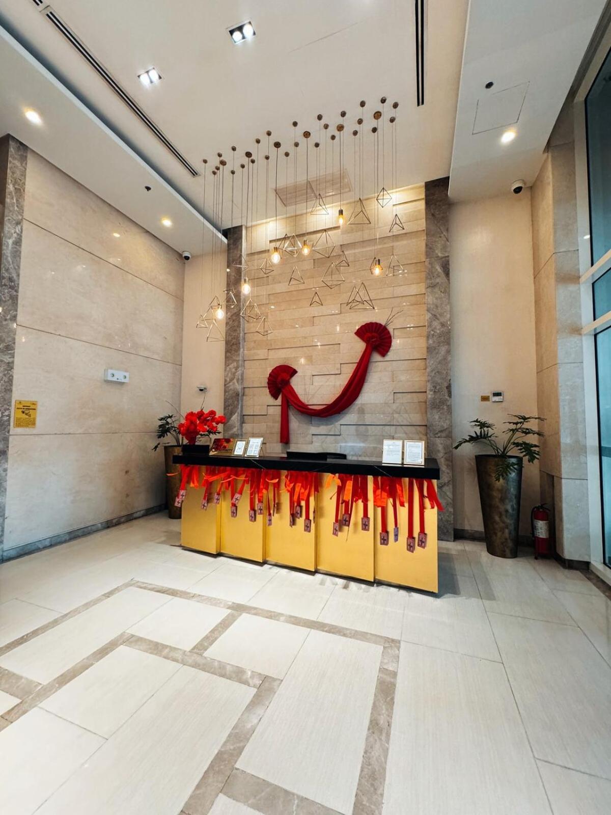Sleek & Chic One-bedroom * Manila