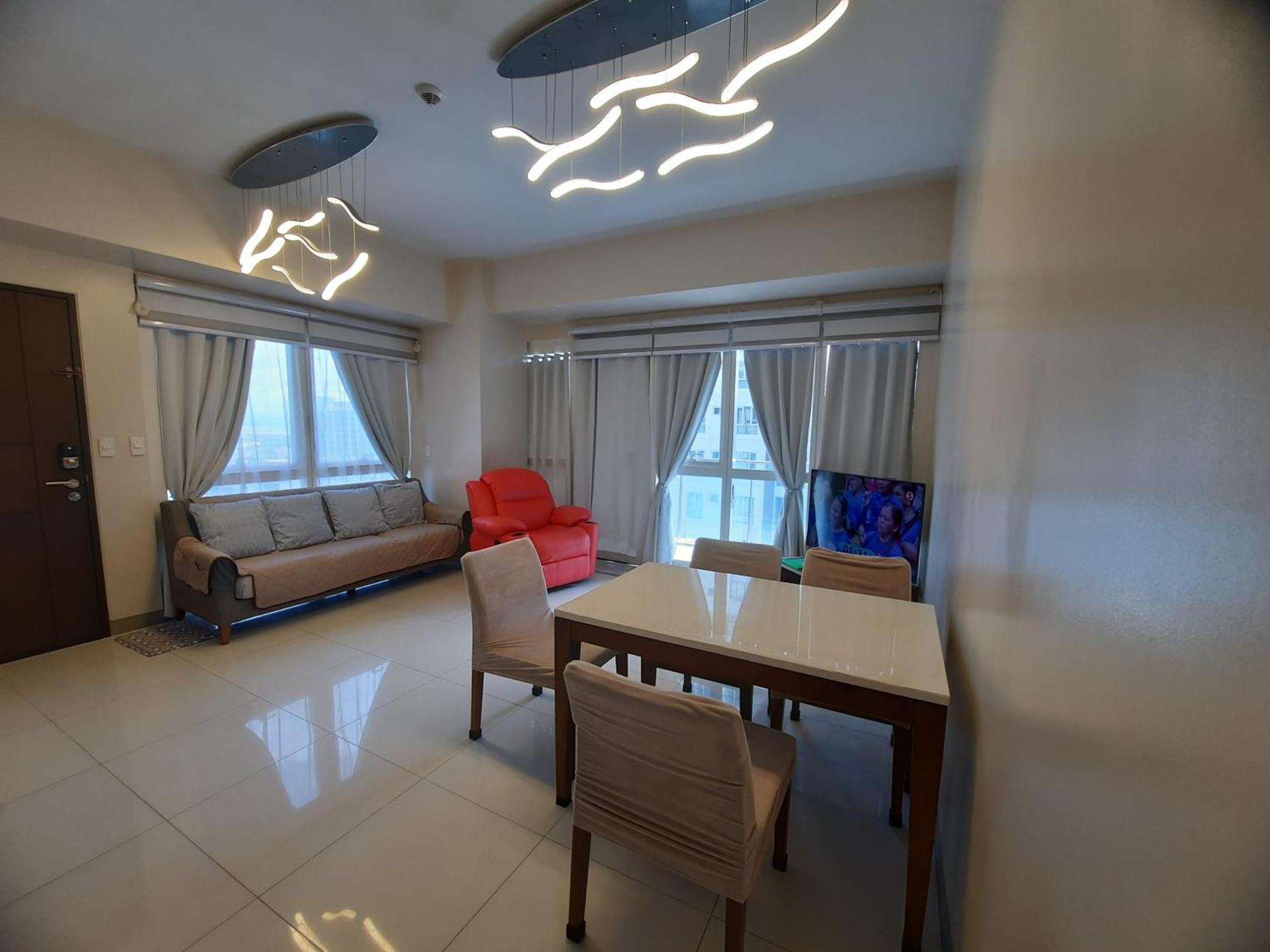 Apartment Bonifacio Global One Uptown Residence-2 Bedroom Manila