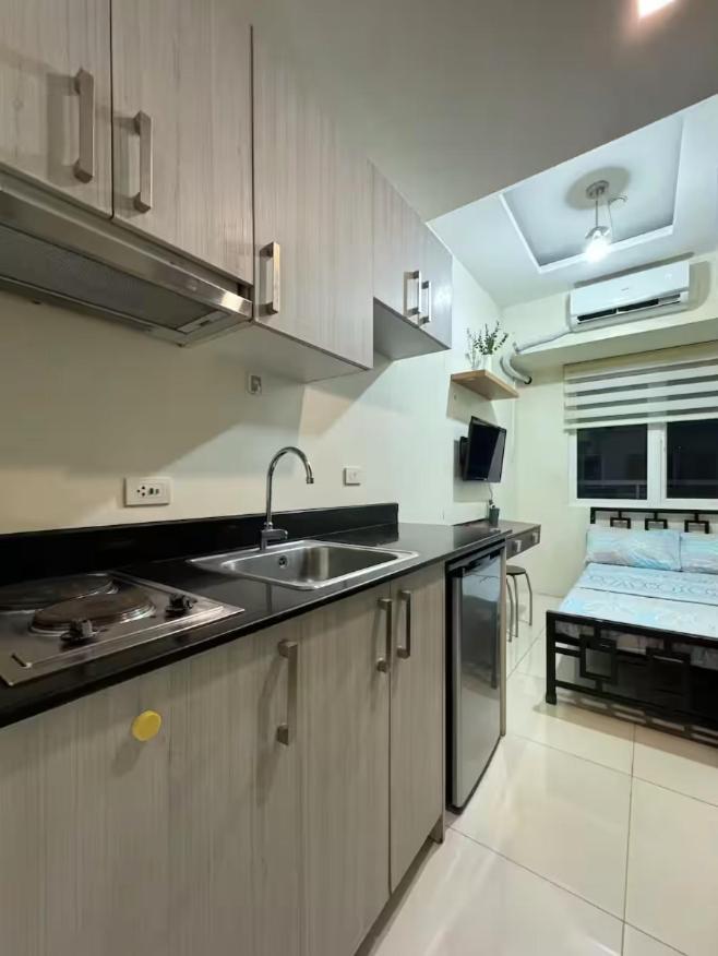Unit In Green Residences Taft Next To De La Salle University Apartment Manila