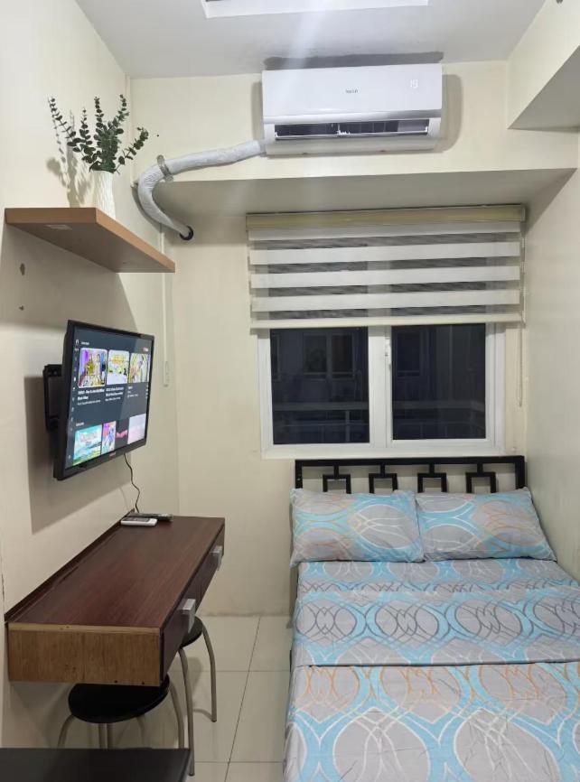 Unit In Green Residences Taft Next To De La Salle University Apartment *