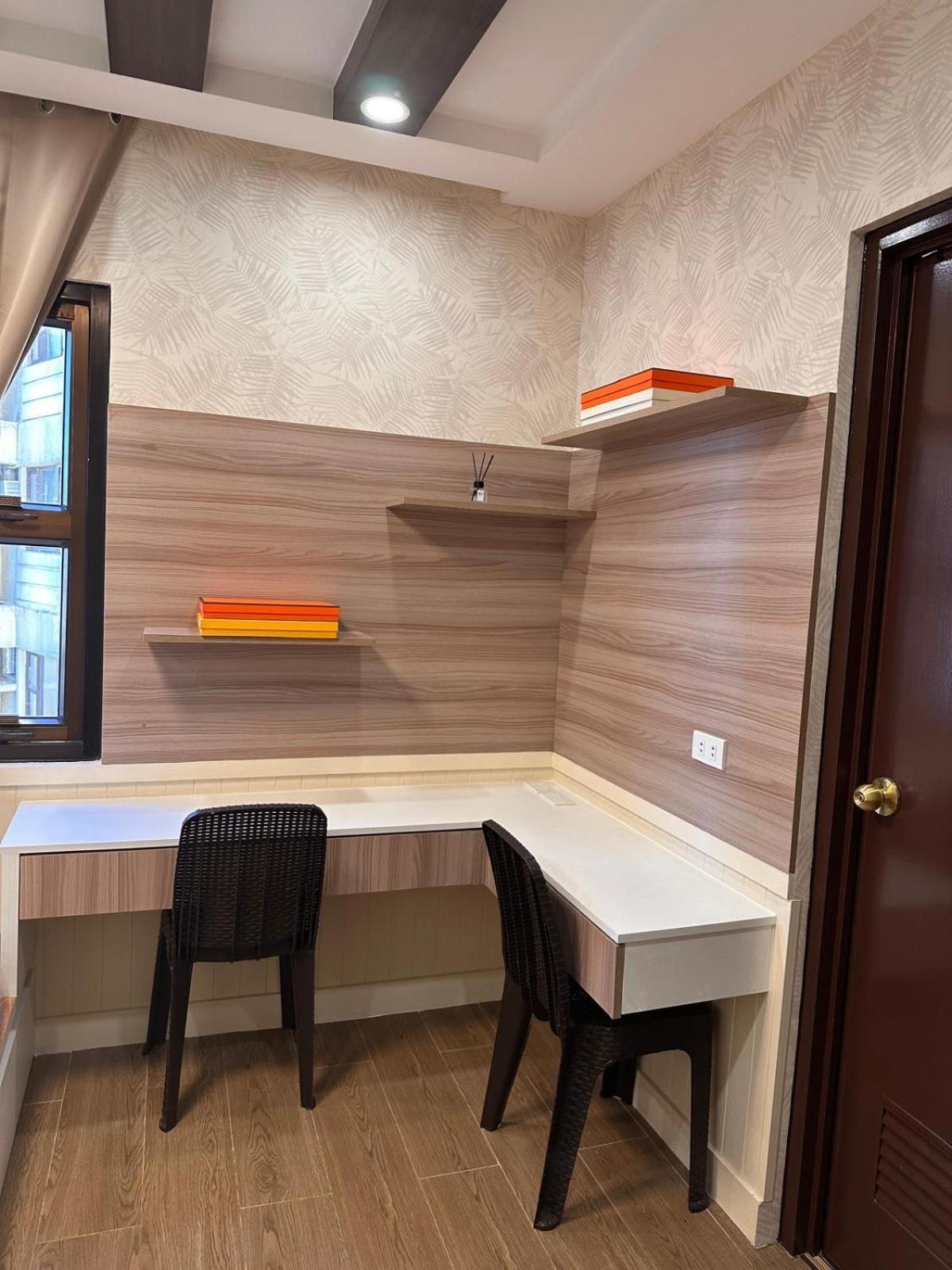 Mi Casa En *