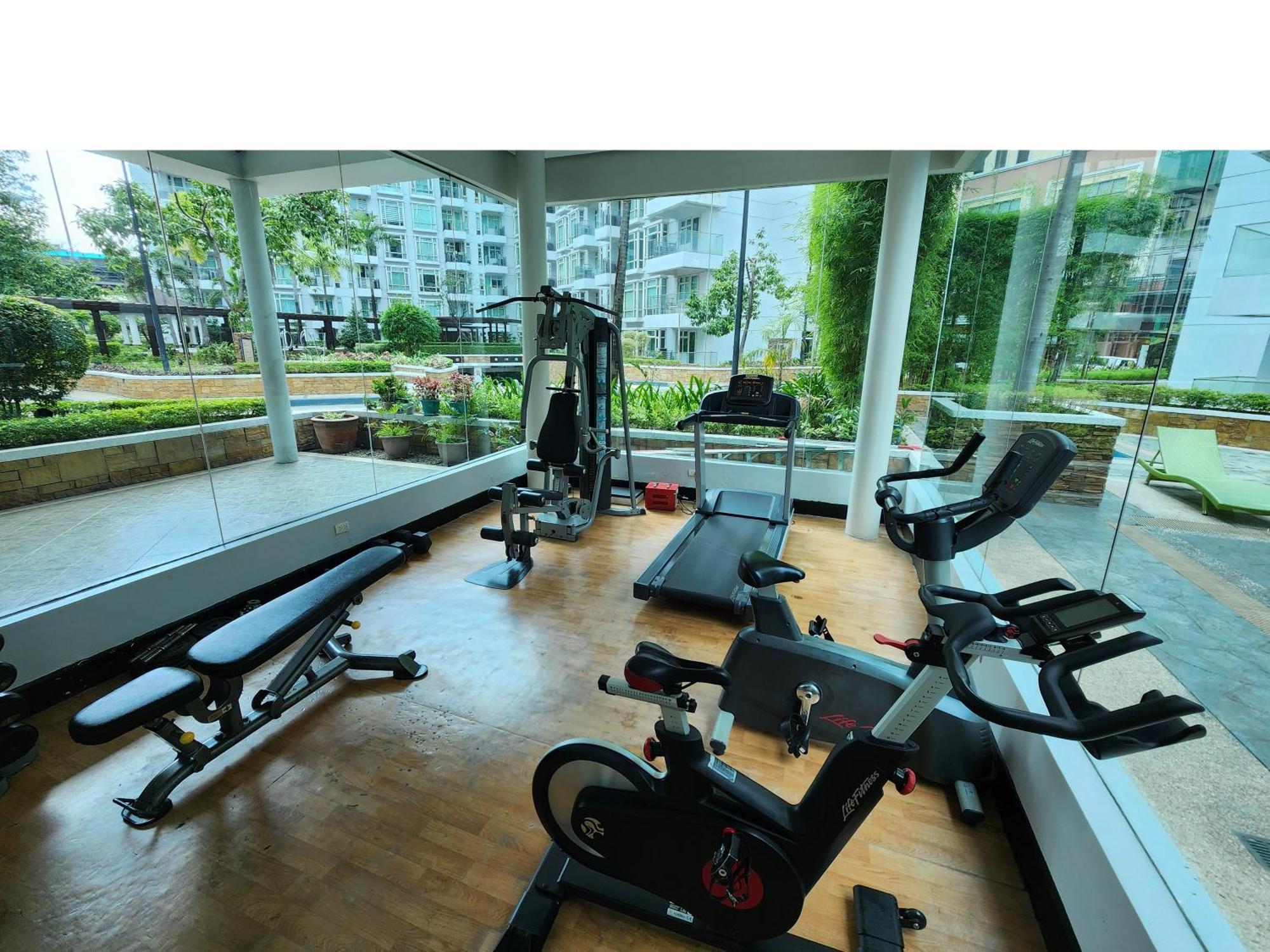 Aparthotel Mct Villa, Newport World *