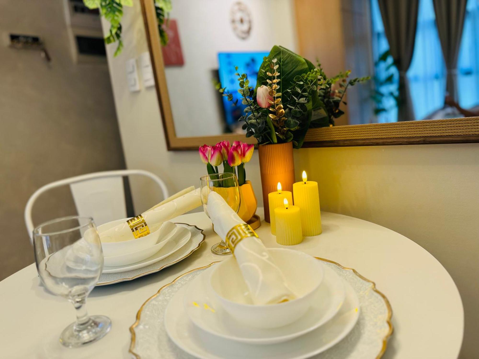 Cozy In Viceroy Near Venice Mall Aparthotel Manila