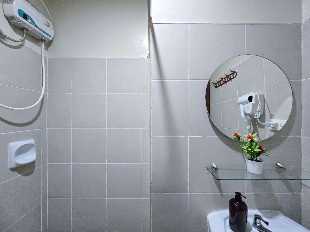 Apartment 1br Condotel Ridgewood Towers Taguig #rw16 *