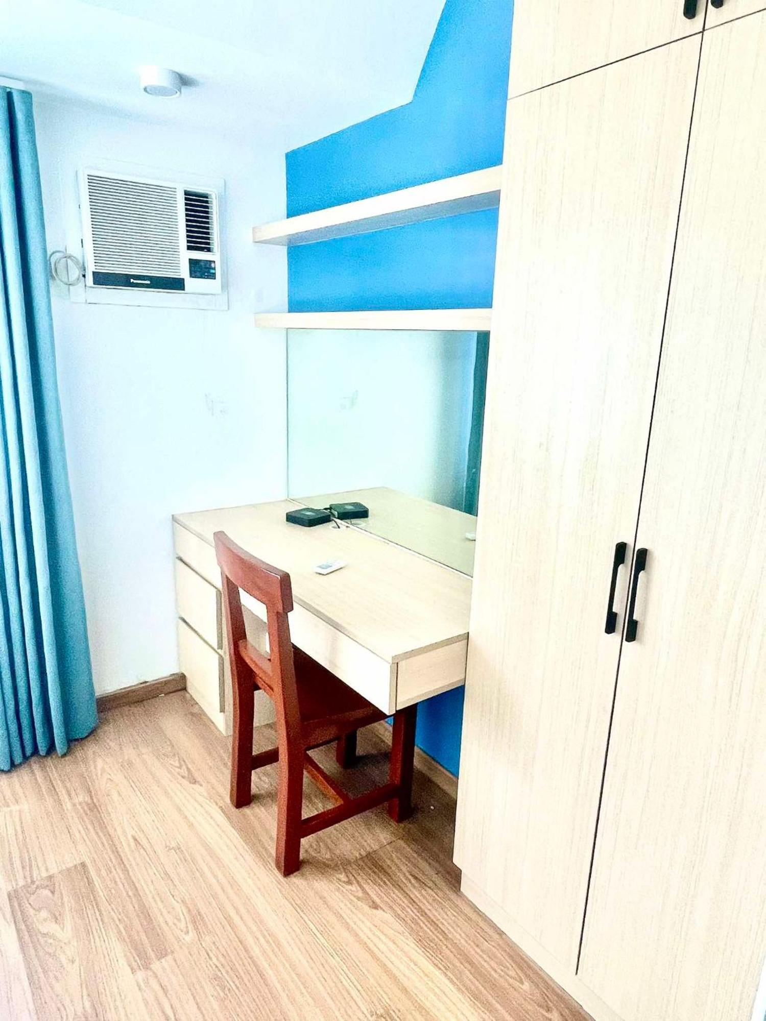Apartment The Rise Makati