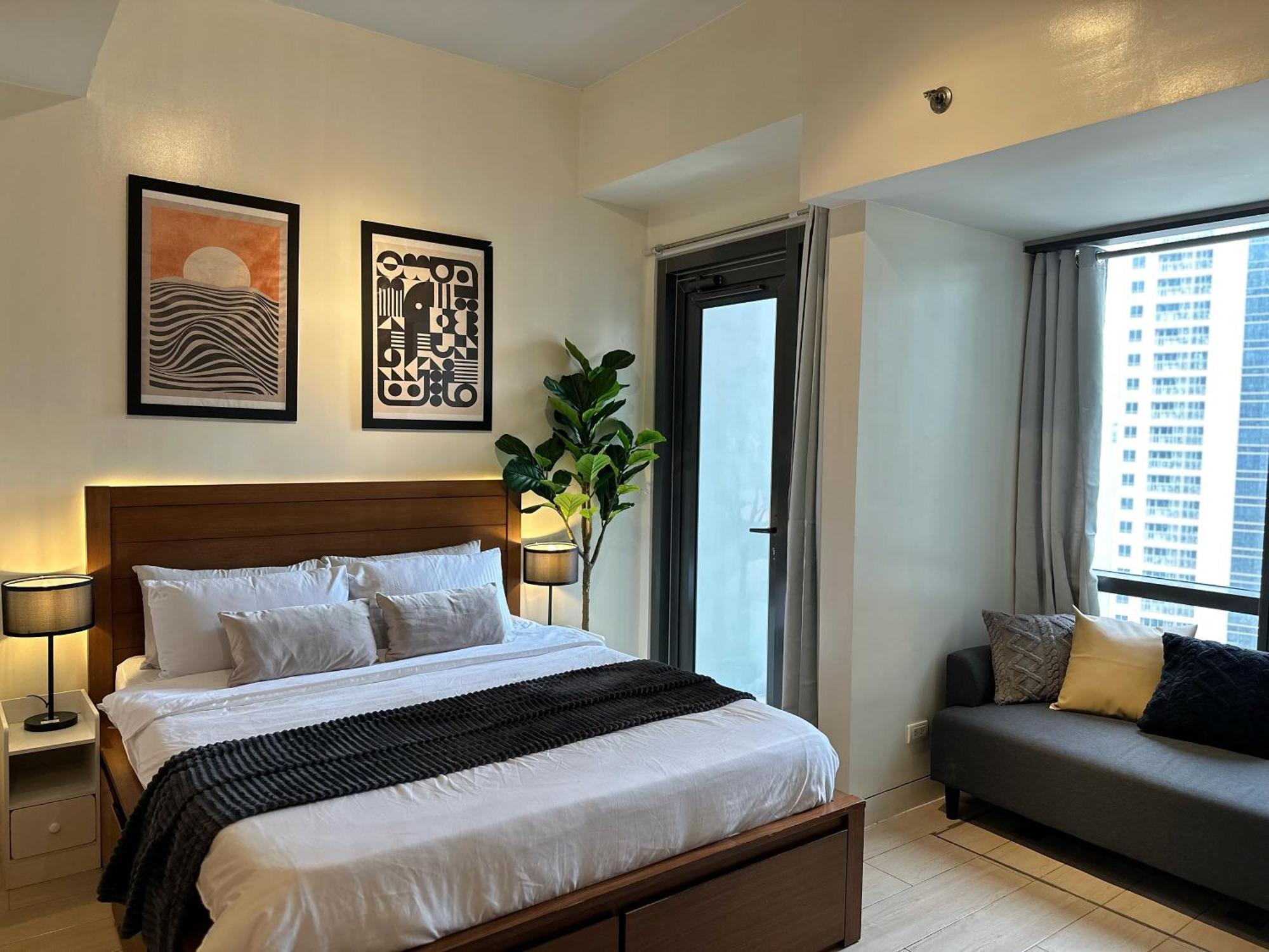 Greenbelt With Wifi, Pool And Gym Apartment