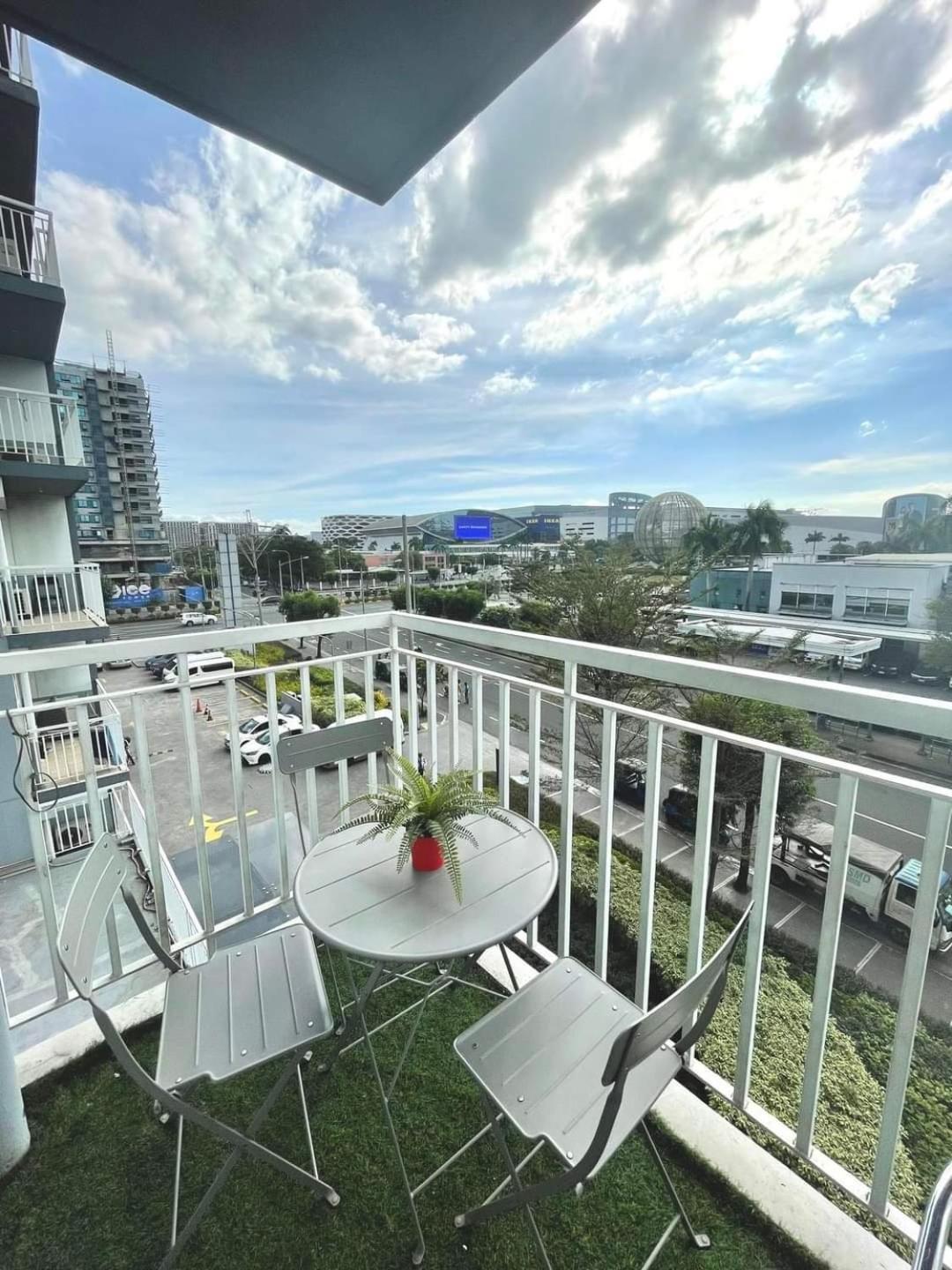 Apartment Shell Residences Mall Of Family *