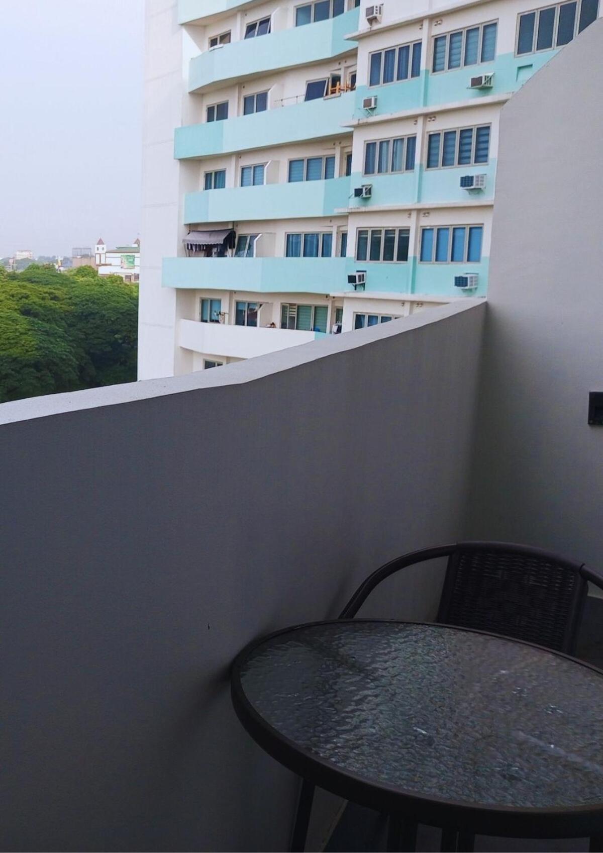 The Glen View-fast Wifi, 1bedroom Unit In Qc *