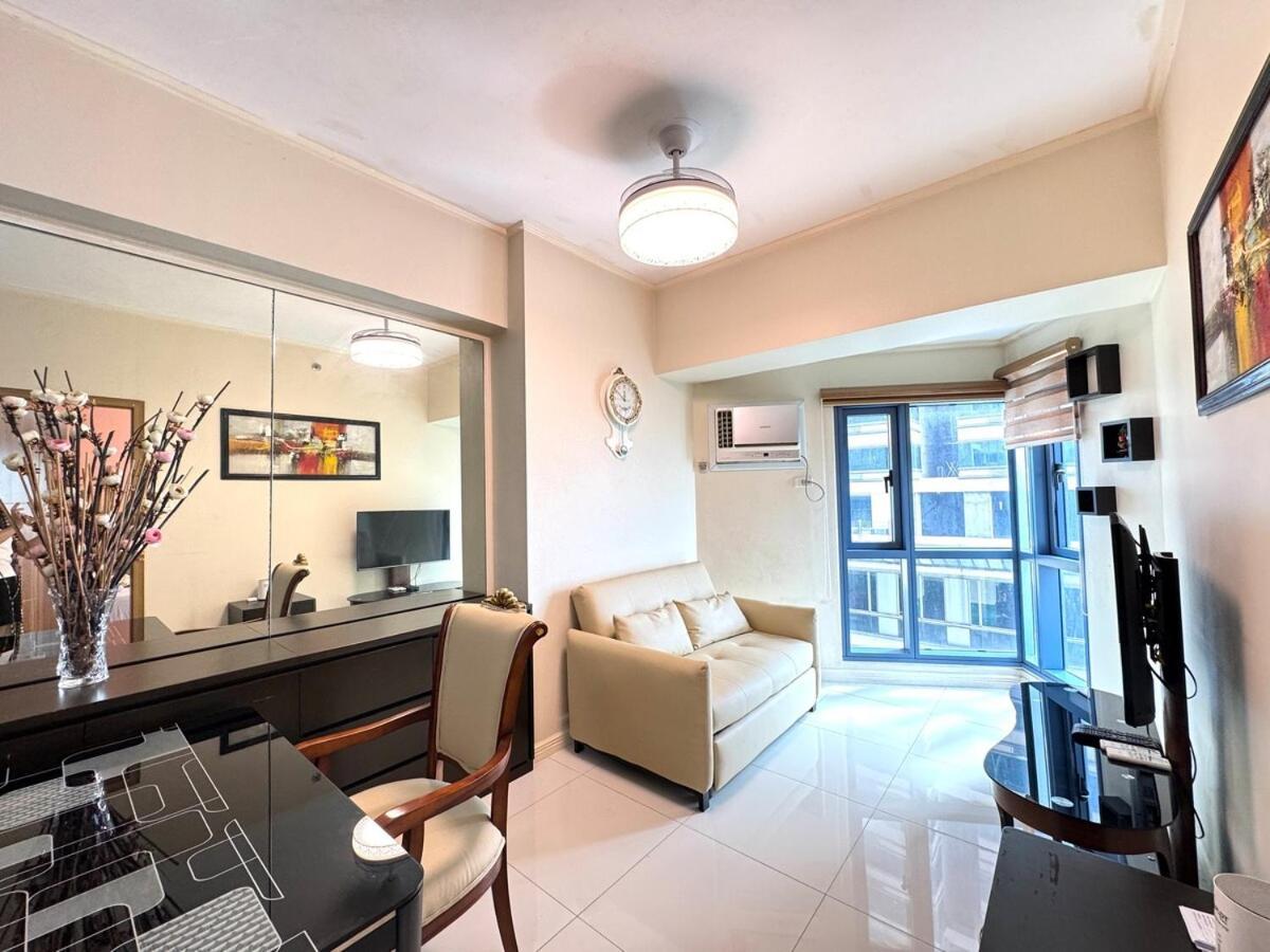 Apartment Grand Riviera 1202 Front Of Us Embassy By Prime *