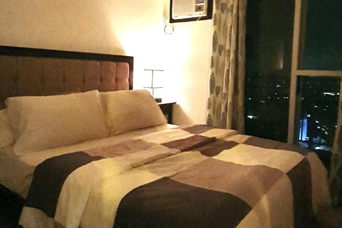 Apartment Modern And Cozy 2-bedroom In Prime Location *