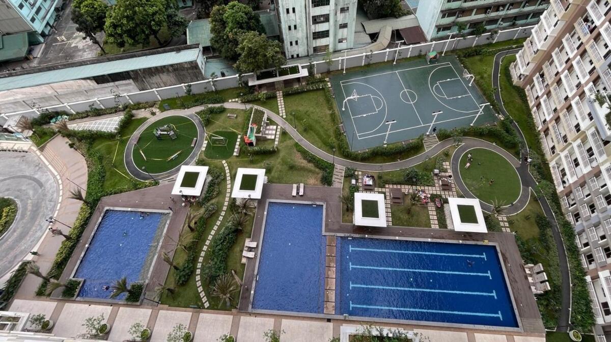 Modern And Cozy 2-bedroom In Prime Location * Manila