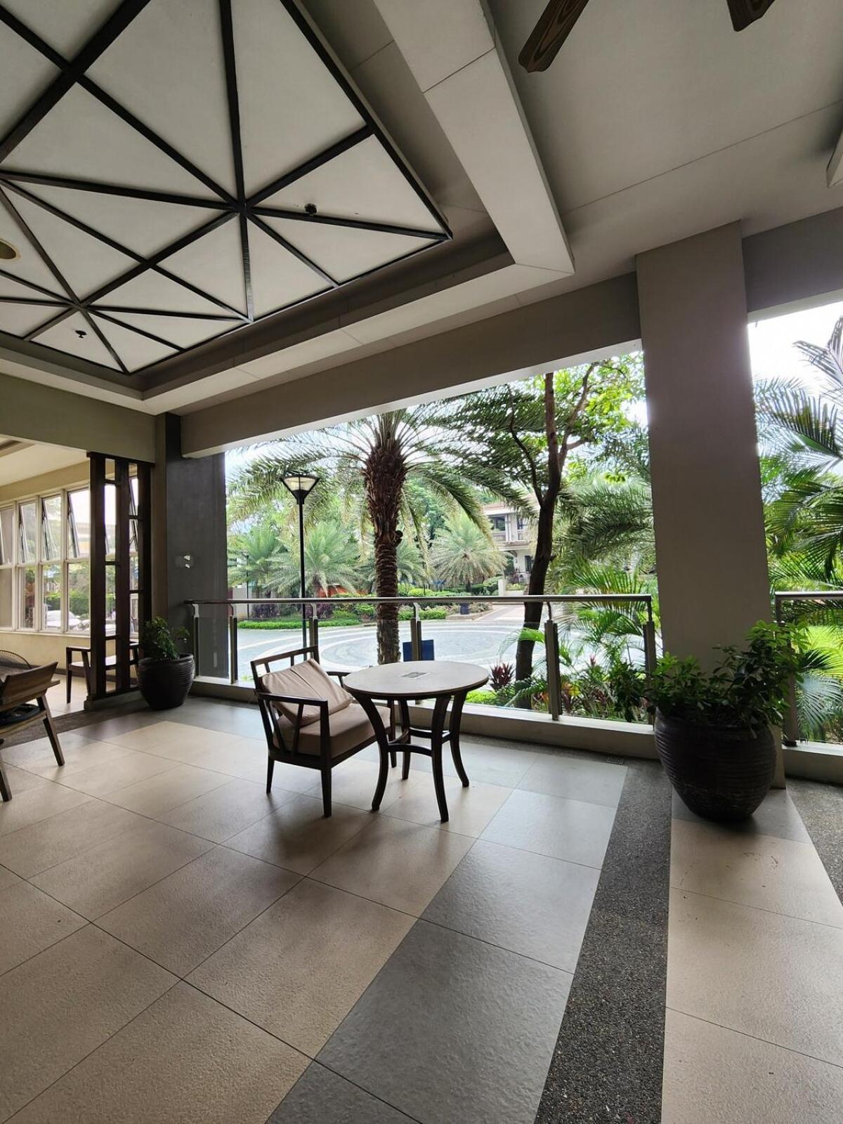 Zinnia Tower 2br With Qc Cityview * Manila