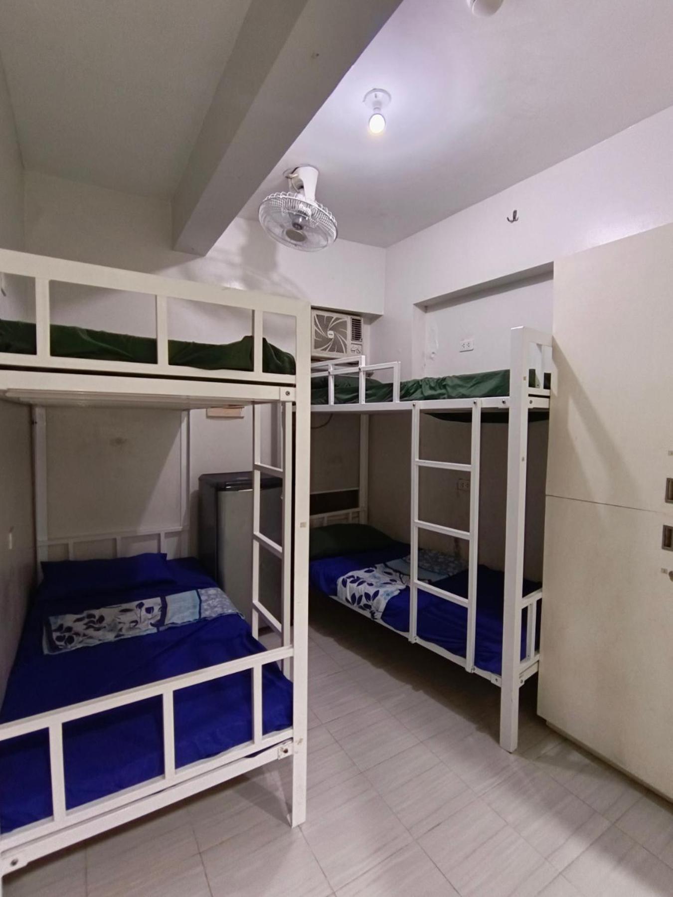 Space * Manila