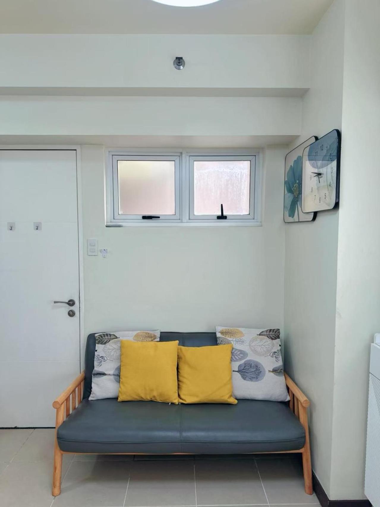 Brixton Place 2815 Weston Tower 5*