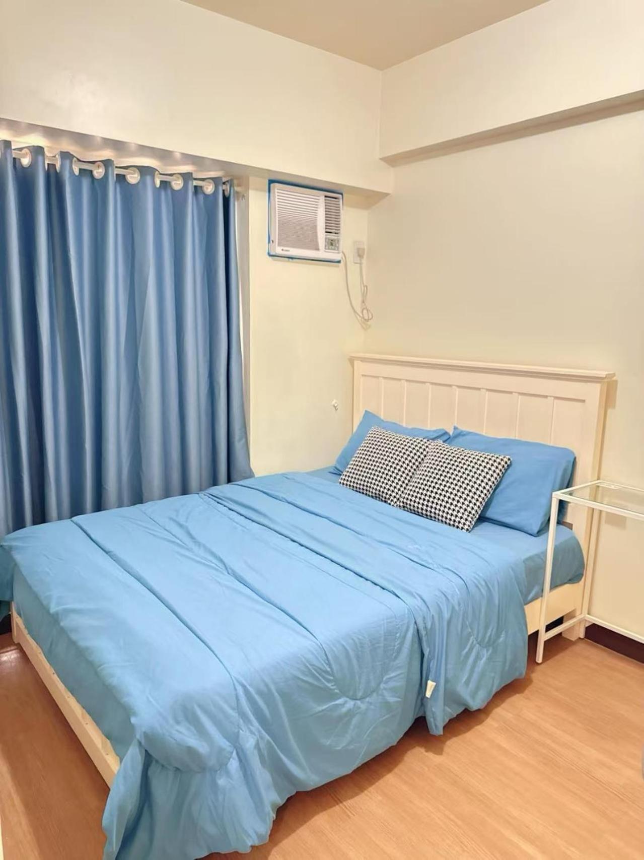 Hotel Brixton Place 2815 Weston Tower