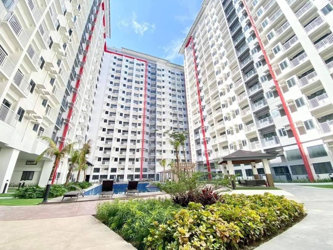Apartment Smdc Bloom Cozy 2br Wifi & Netflix Near Naia Manila