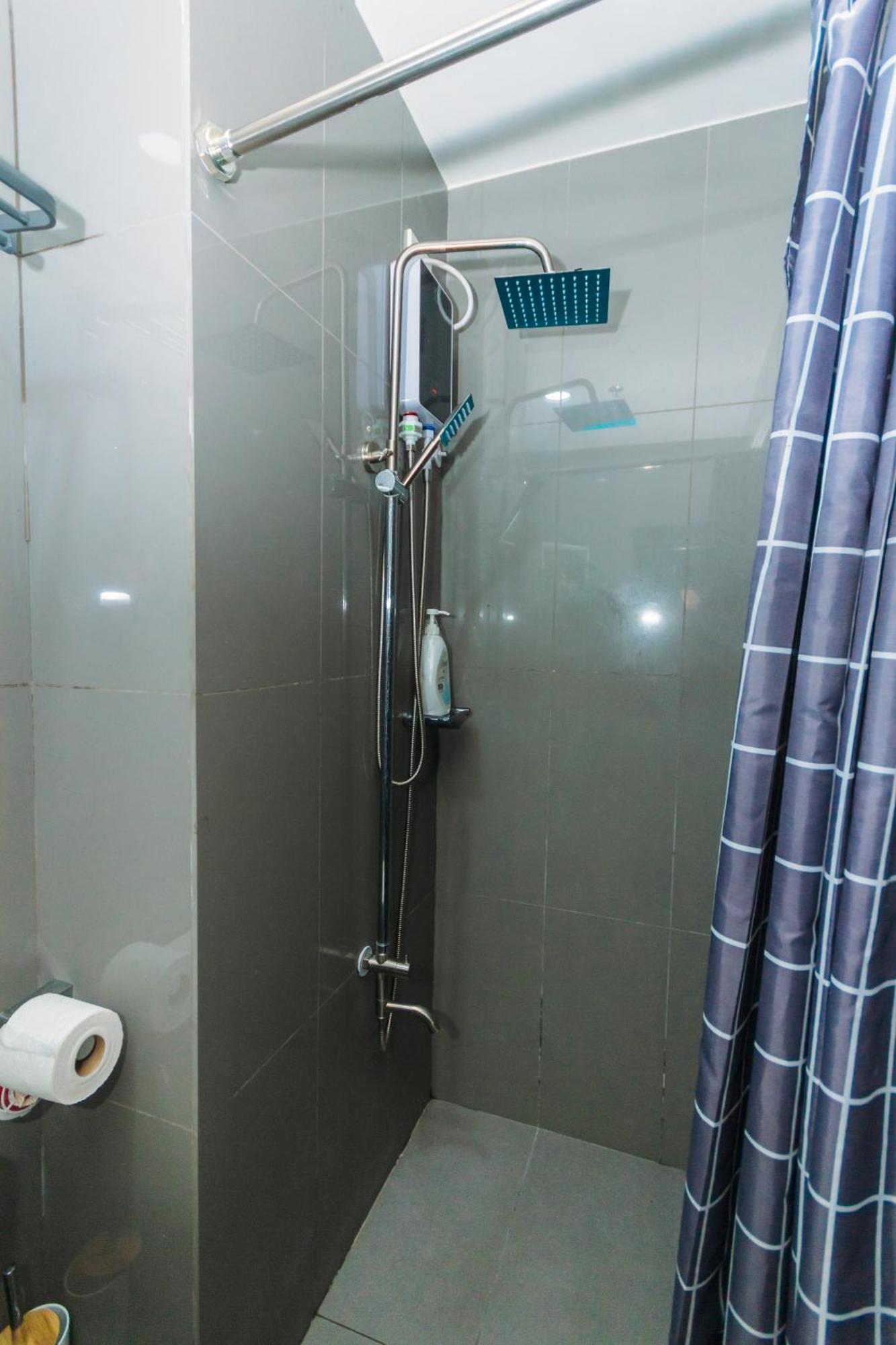 Apartment Secret Makati Haven Swim Gym Park Laugh 300mb *