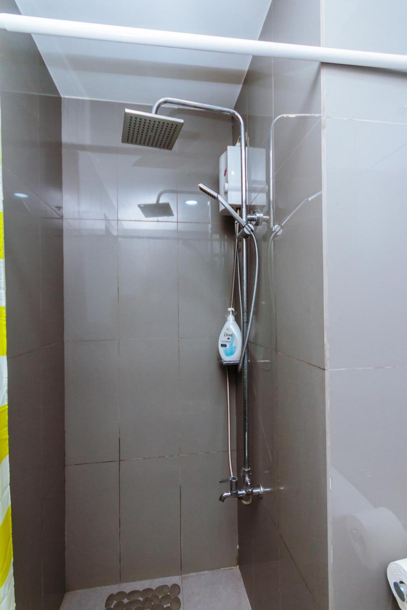 Secret Makati Haven Swim Gym Park Laugh 300mb Apartment