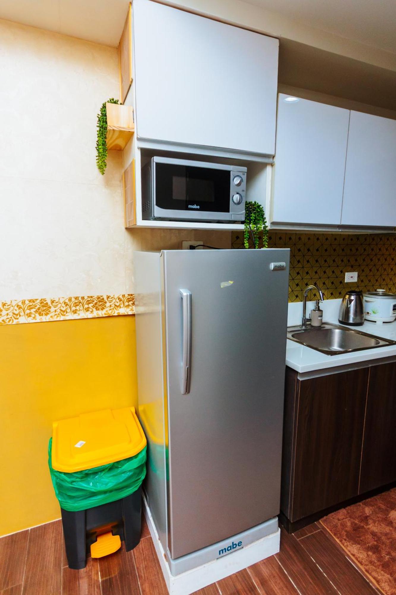Apartment Secret Makati Haven Swim Gym Park Laugh 300mb