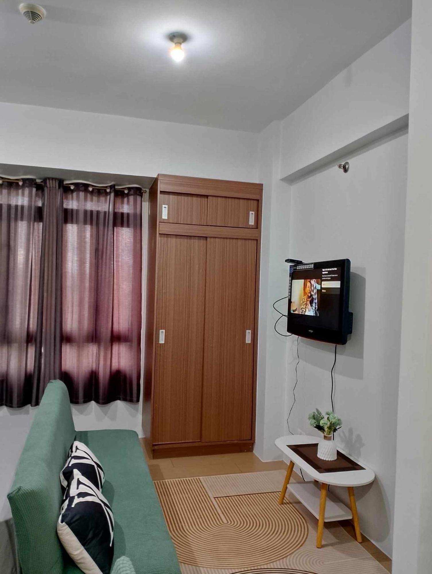 Happy Condotel Near Naia Terminal 3 Aparthotel *