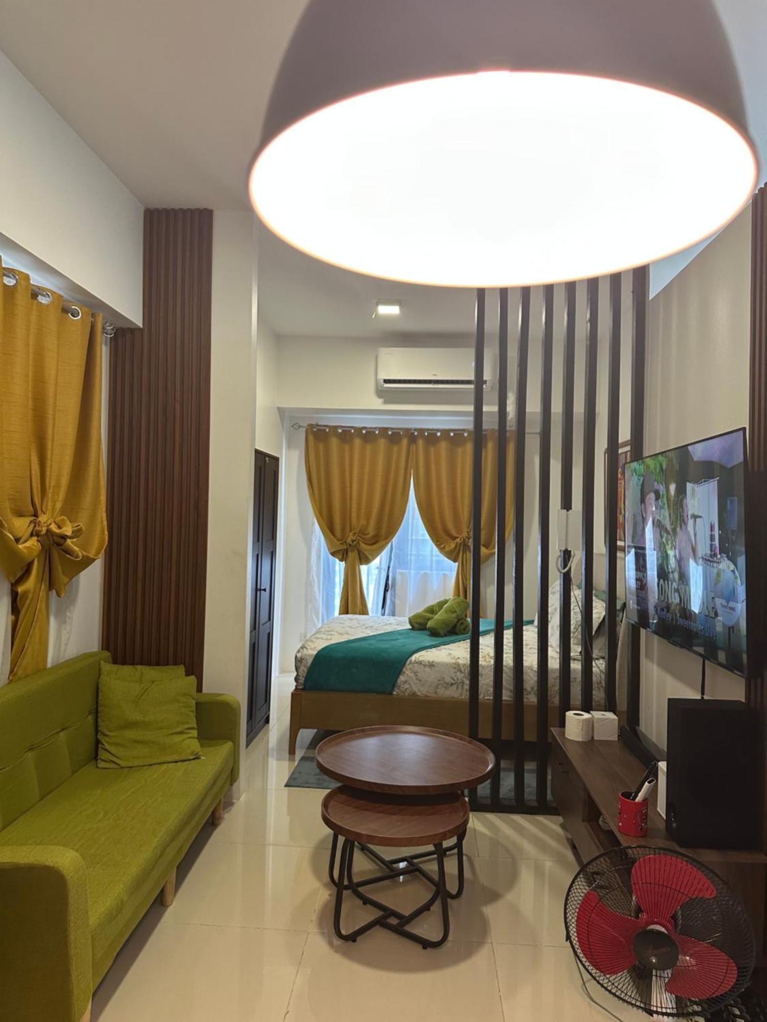 Apartment Cozy 2br Unit In Fame Residences, Mandaluyong