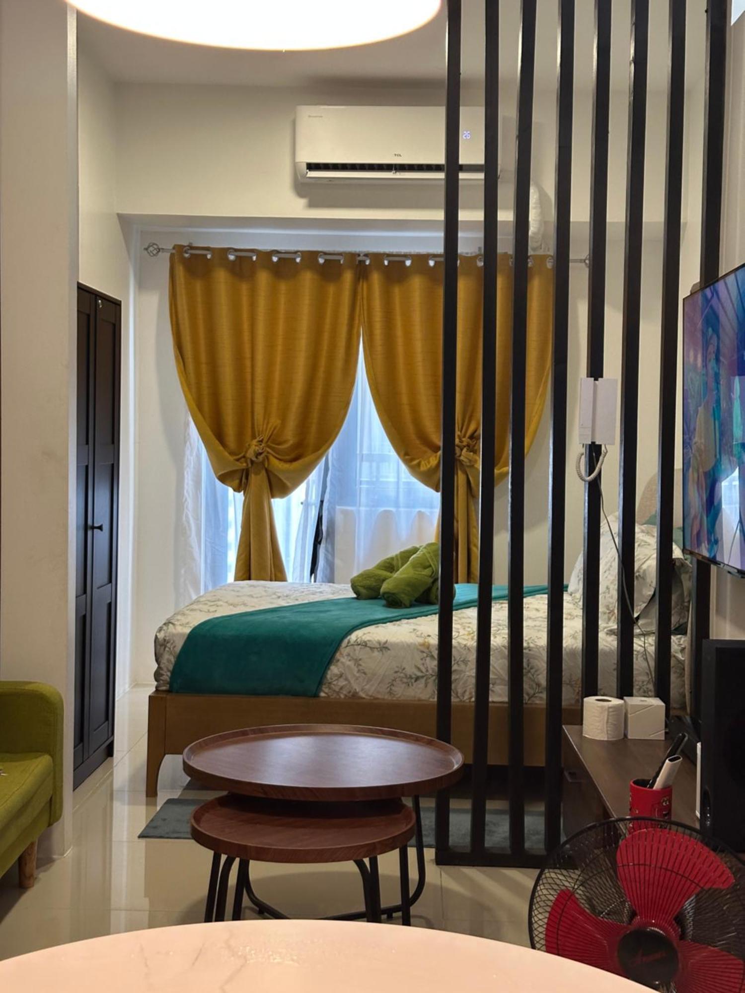 Apartment Cozy 2br Unit In Fame Residences, Mandaluyong *