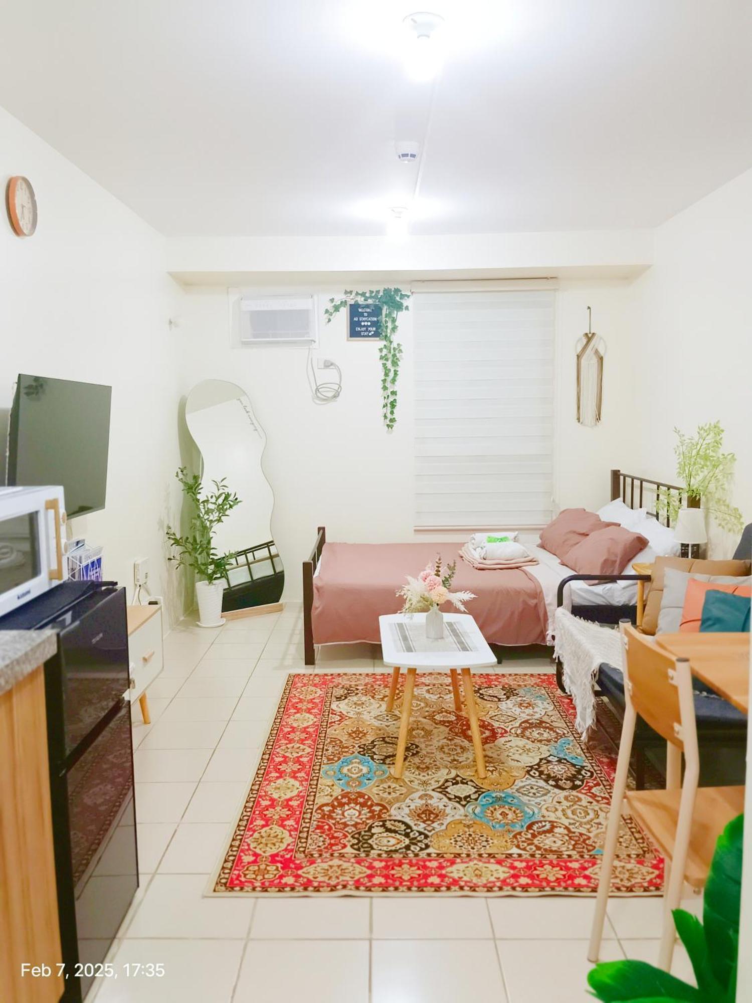 Urban Deca Homes Tondo - By Adstaycation Apartment *