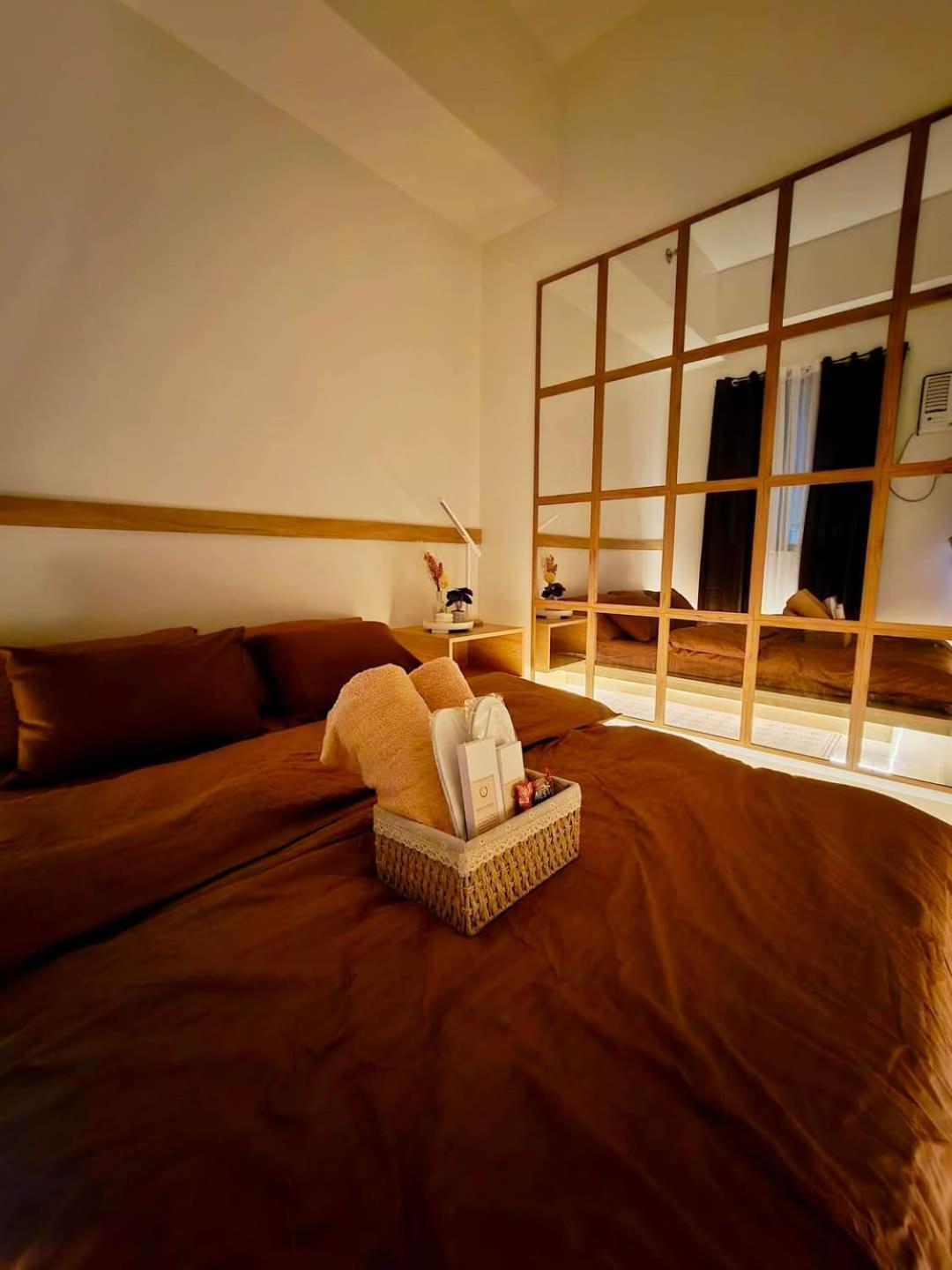 Hotel Staycation By Mailine Muntinlupa City