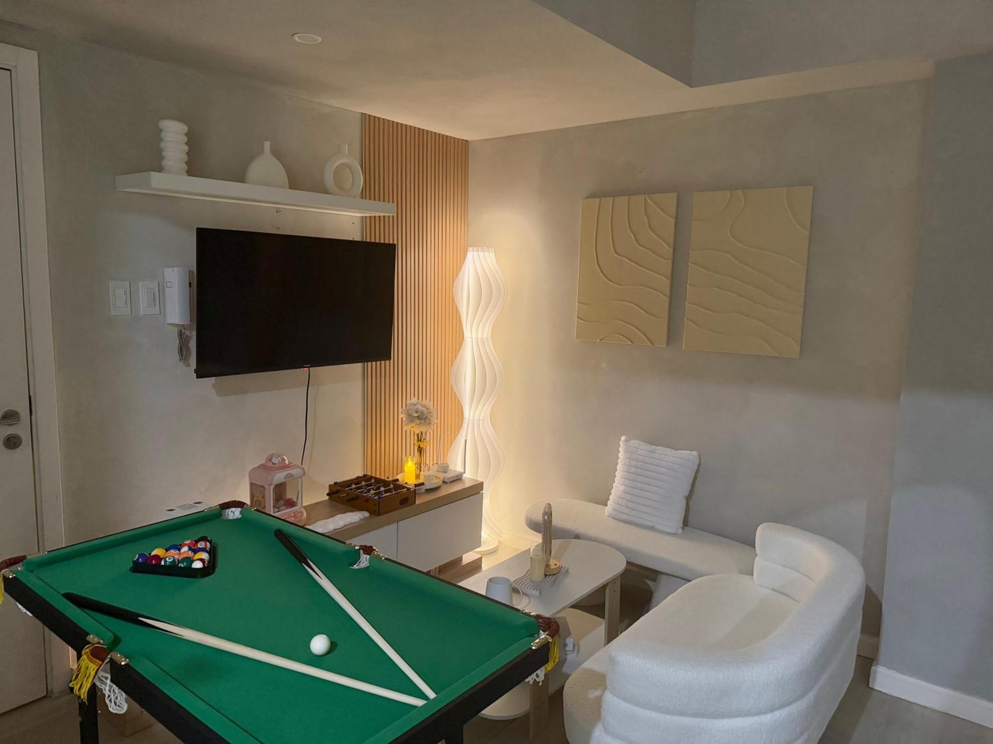 2br - Azure Staycation Paranaque