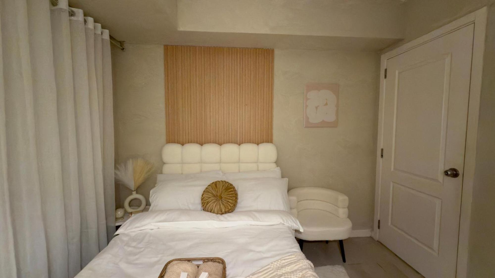 Aparthotel 2br - Azure Staycation Paranaque *