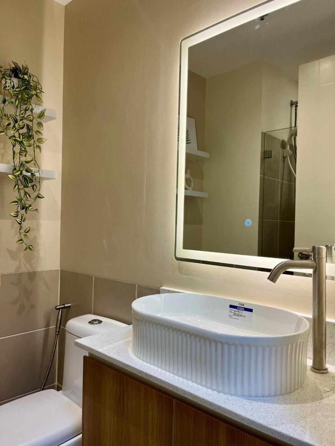 Apartment Elegant And Cozy 1br In Prisma Near Bgc Free Parking