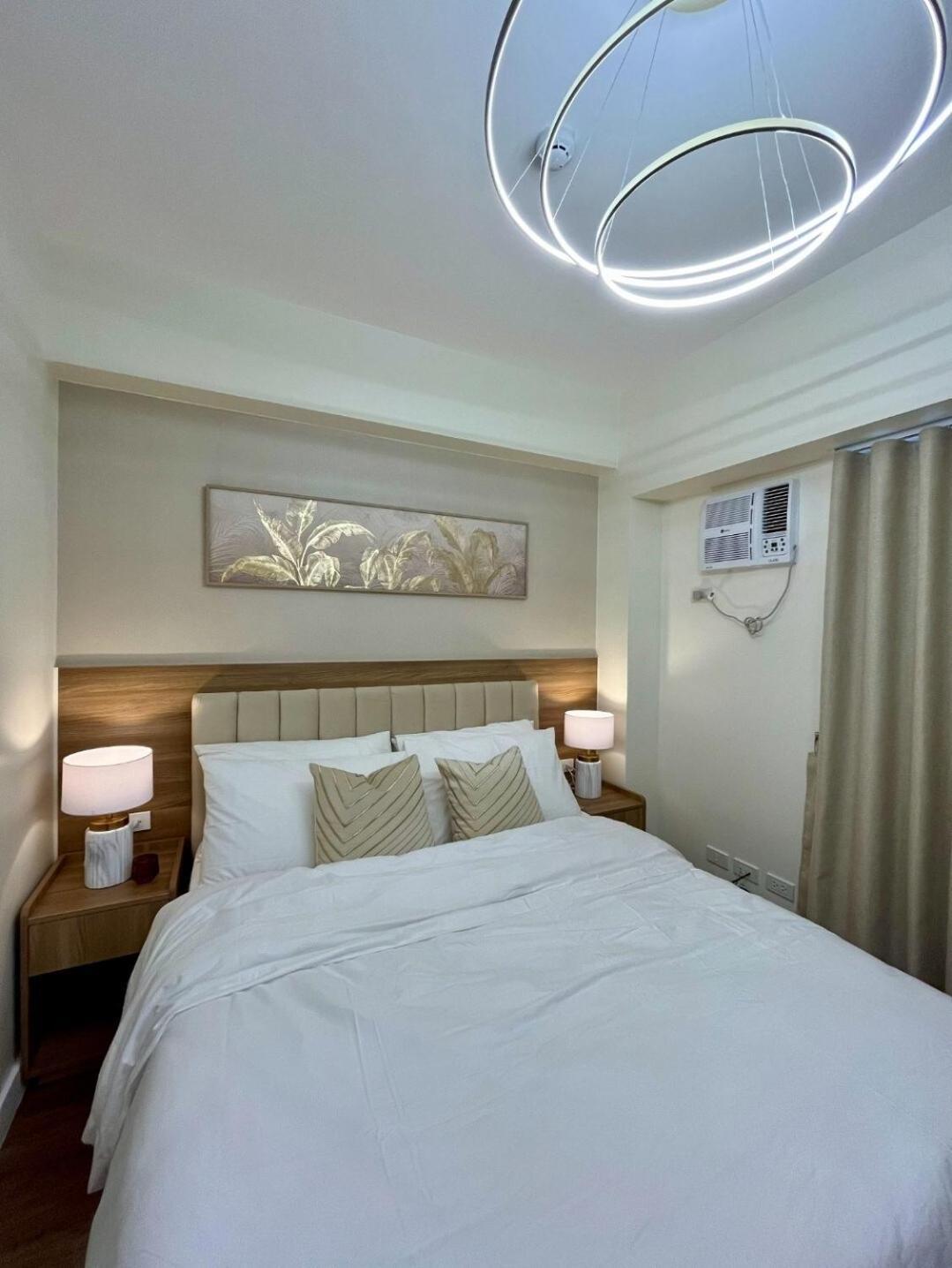 Elegant And Cozy 1br In Prisma Near Bgc Free Parking