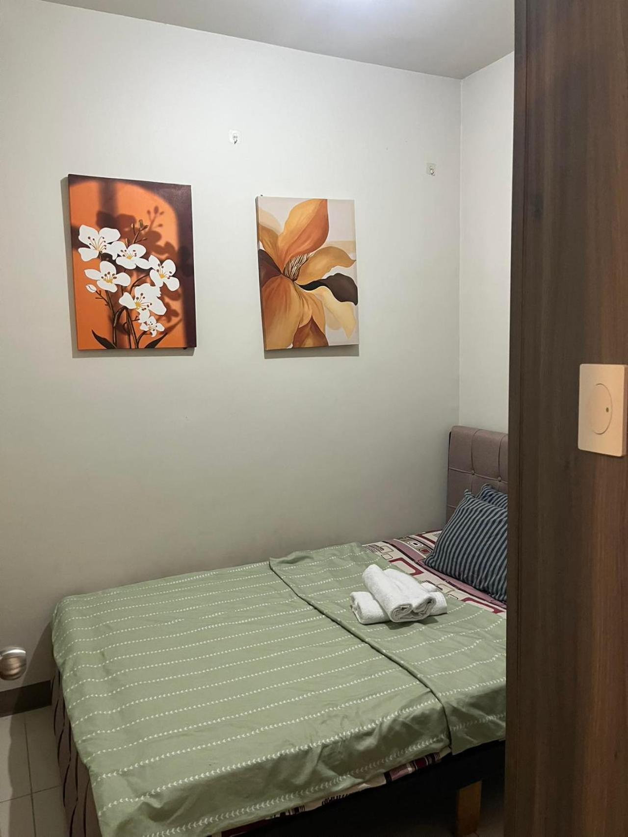 Near Moa Good For Sleeping With Bayview,sofa And Wifi 3146 Apartment