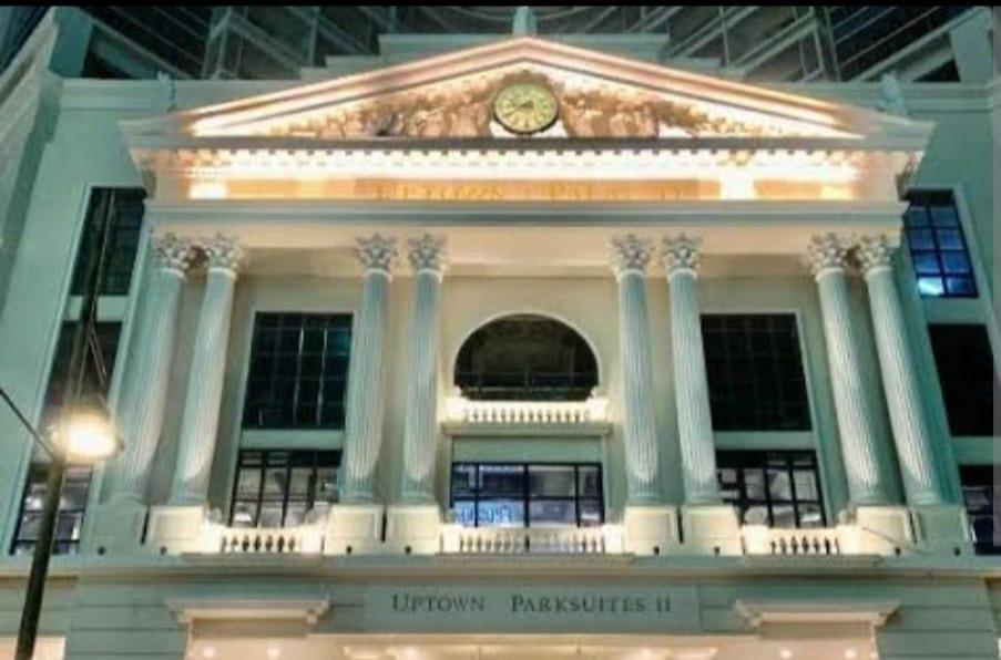 Travellers Haven 3br Bgc, Bathtub, Xbox, 200mbps