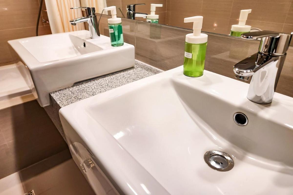 Apartment Travellers Haven 3br Bgc, Bathtub, Xbox, 200mbps