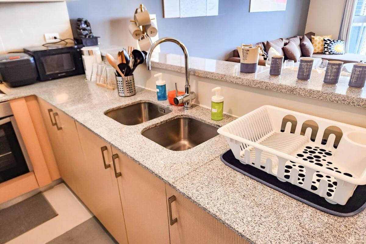 Travellers Haven 3br Bgc, Bathtub, Xbox, 200mbps Apartment *