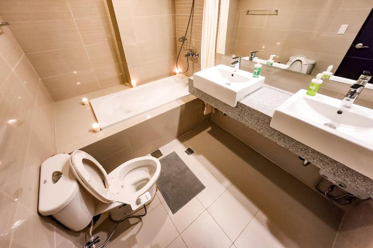 Travellers Haven 3br Bgc, Bathtub, Xbox, 200mbps * Manila